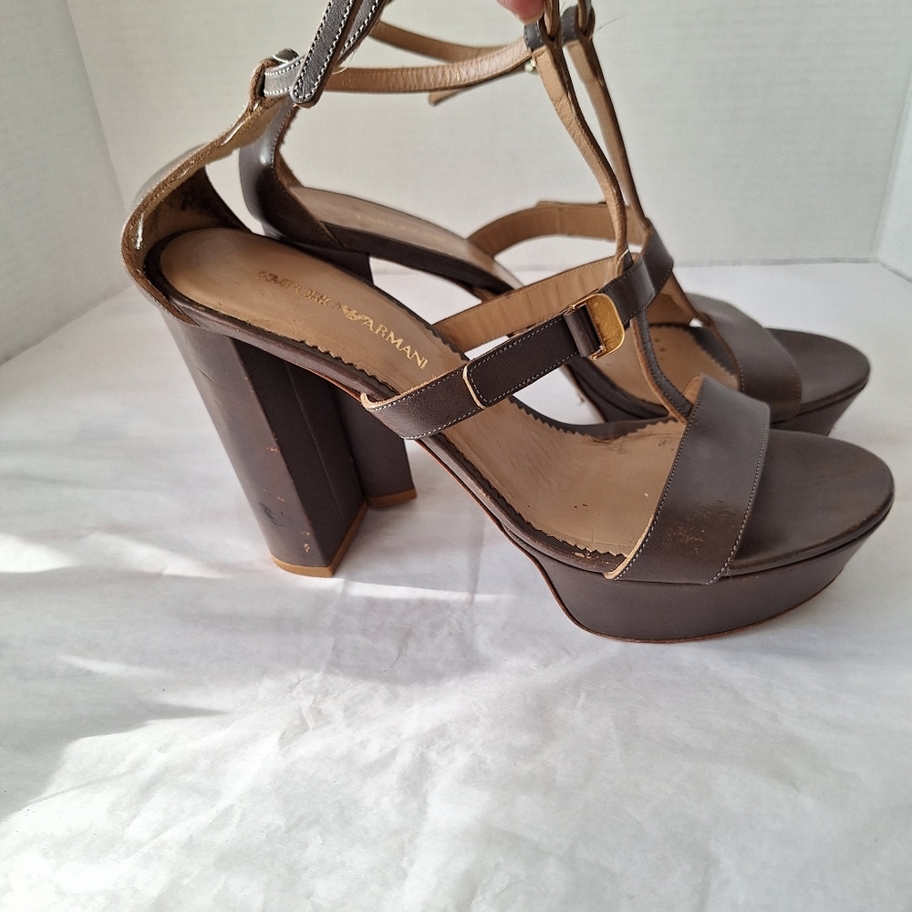 EMPORIO ARMANI LEATHER PLATFORM SANDAL SZ 11/ EU41 - Picture 2 of 13